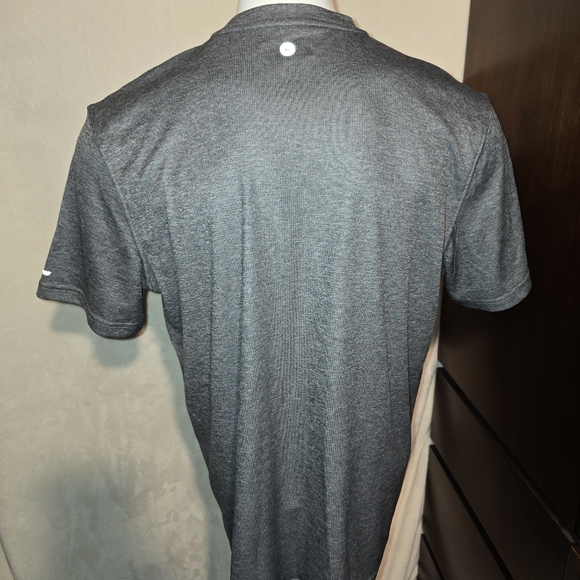 Hi-Tec Men Grey Blue WrigleyShade Colorblock UPF 50 Crew T-Shirt XL - Picture 7 of 7